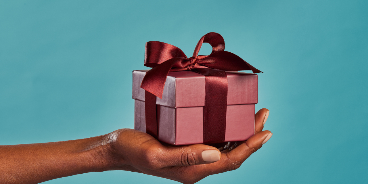 <strong>MAY I GIVE GIFTS TO PATIENTS TO THANK THEM FOR REFERRING NEW PATIENTS TO MY OFFICE?</strong>